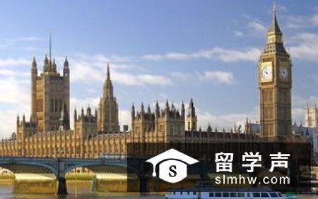 英国利兹大学留学费用需要多少钱？